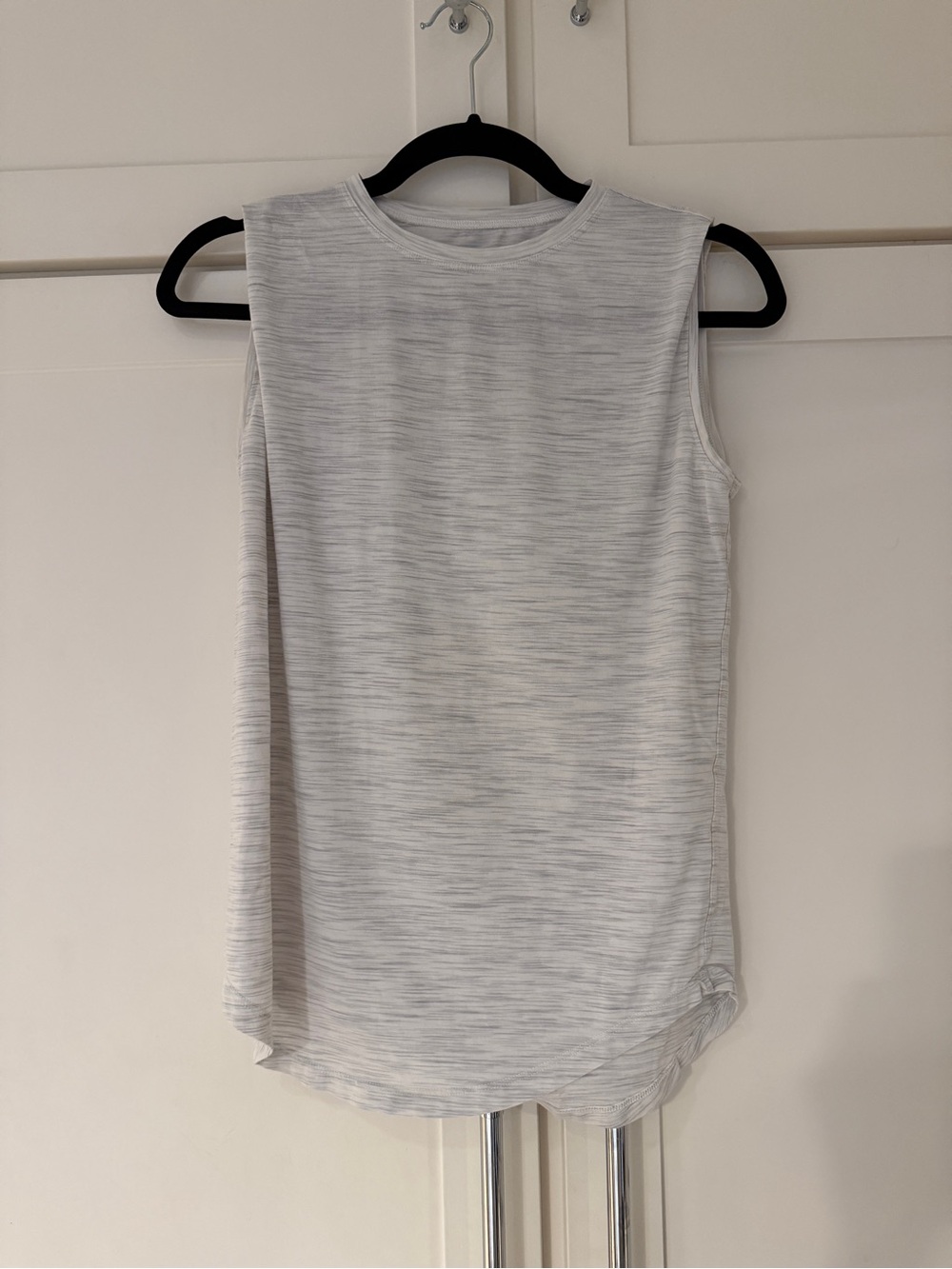 Lululemon Brunswick Muscle Tank Size 2 - Picture 8 of 15
